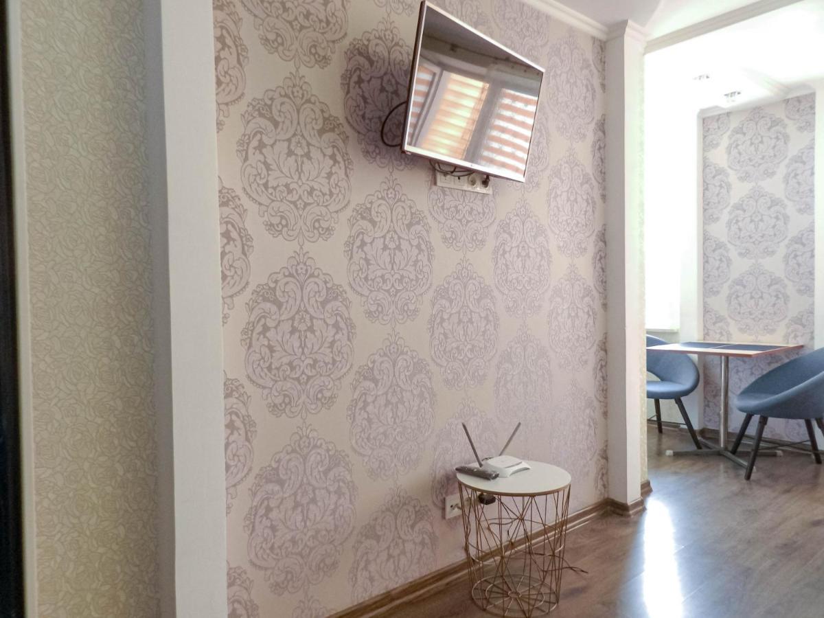 Apartment Studio In Town Centr Kamianets-Podilskyi Exterior foto